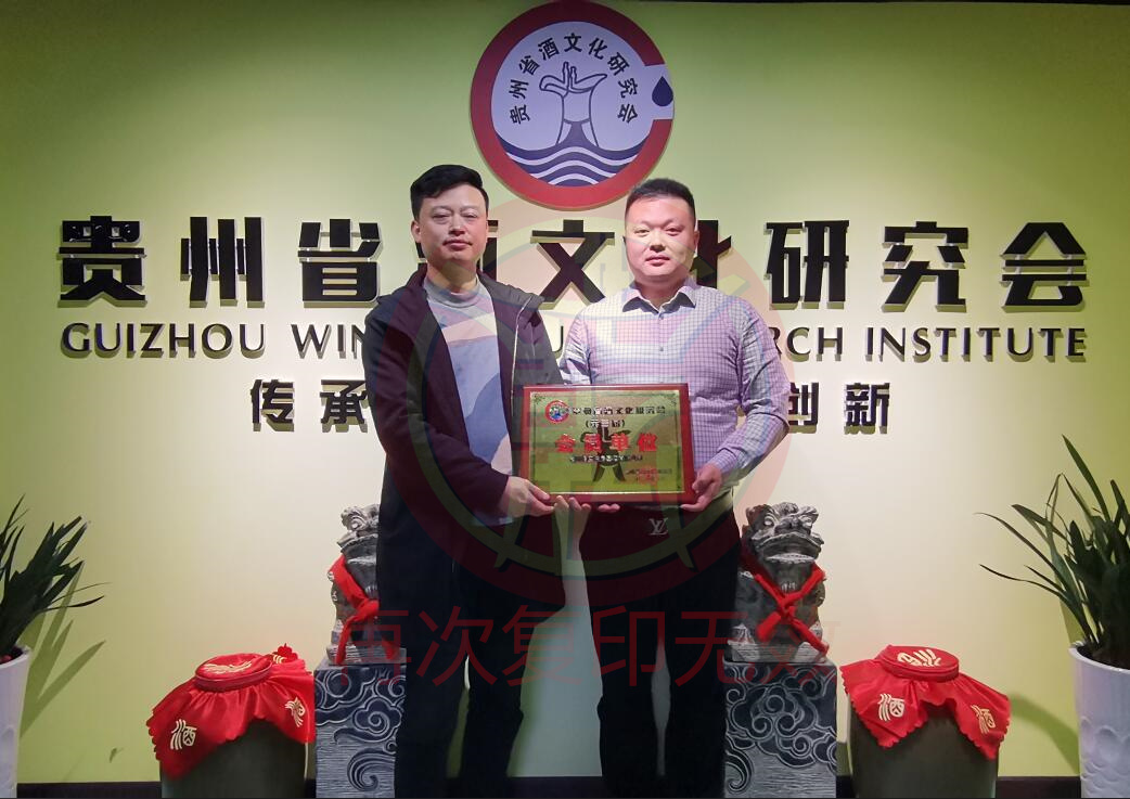 ����ʡ���Ļ��о���